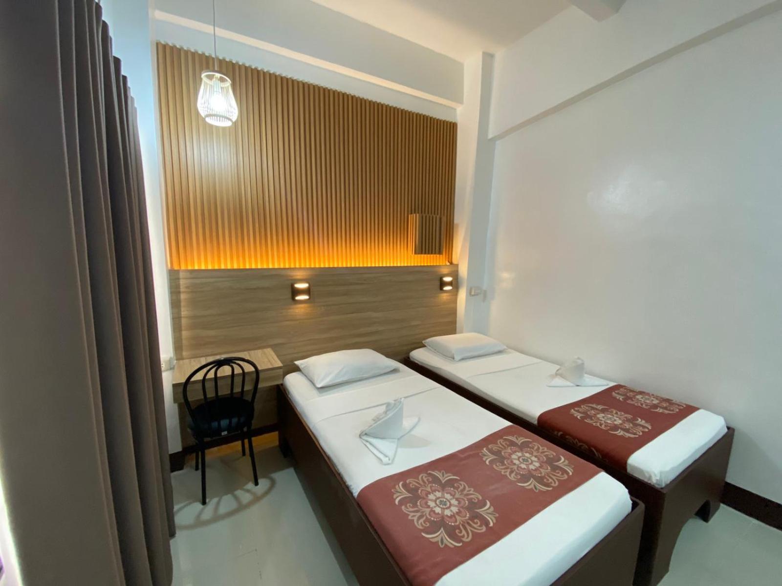 Stone House Quezon City San Juan  Zewnętrze zdjęcie