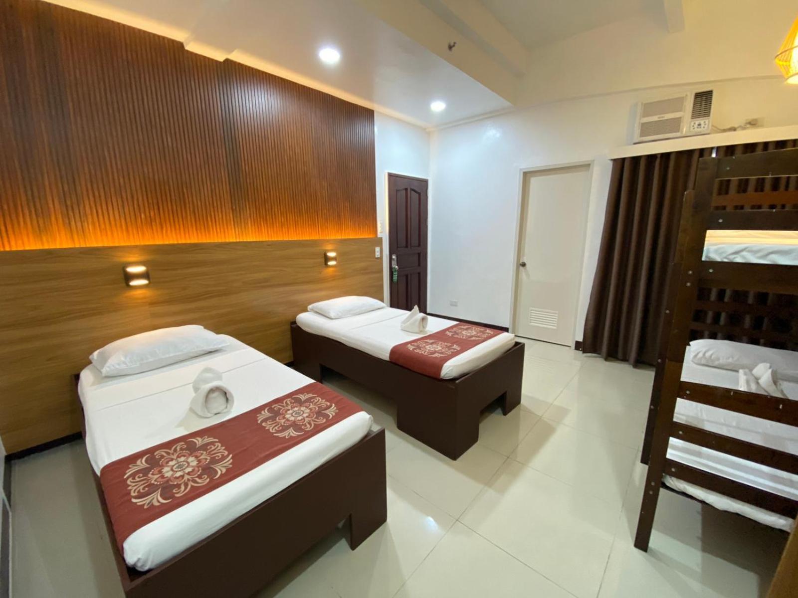 Stone House Quezon City San Juan  Zewnętrze zdjęcie
